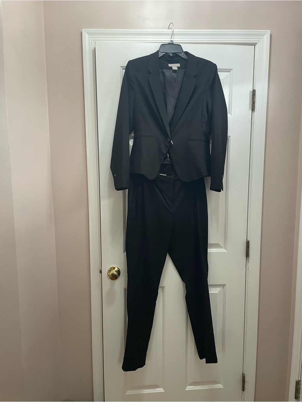 H&M Classic Black Women's Blazer & Trousers Suit Set - Professional Tailored Fit